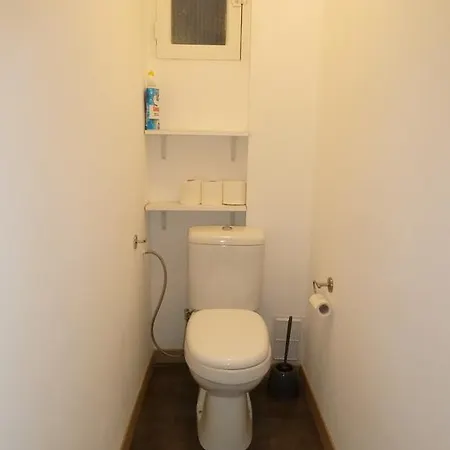 Les Floralies Apartment *